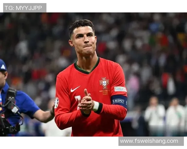 现役足球球星抽烟背后的真实故事与运动员自律困境分析