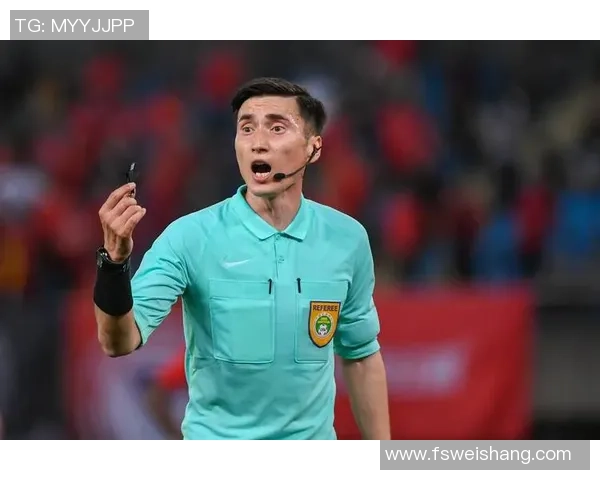 球星观看中国足球节目视频并分享感受与未来展望 球星观看中国足球节目视频并分享感受与未来展望